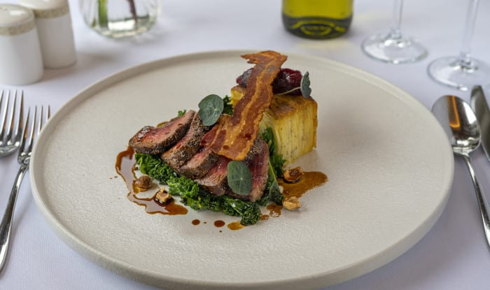 Dinner plate