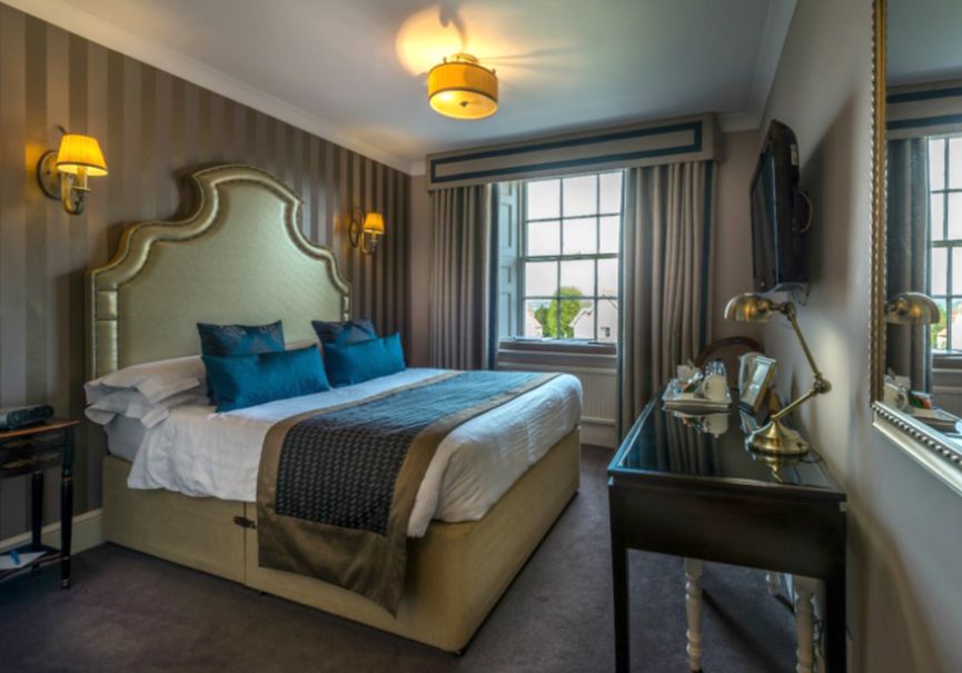 Large Single Room